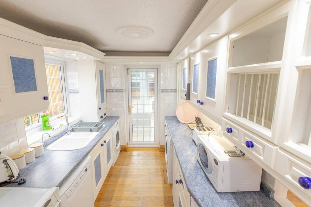 Comfy Home- Coley Park Ридинг Экстерьер фото